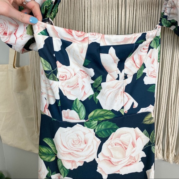 Boohoo NWT Off Shoulder Puff Sleeve Bardot Floral Maxi Dress Size 4 Small - Picture 3 of 13